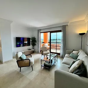 Apartamento Piso De Lujo Totalmente Equipado A Estrenar 6, Estepona